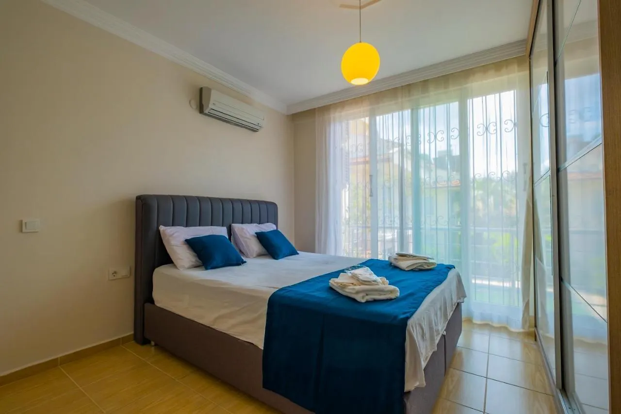 Salazzo Calis Beach Villa Fethiye 0*,