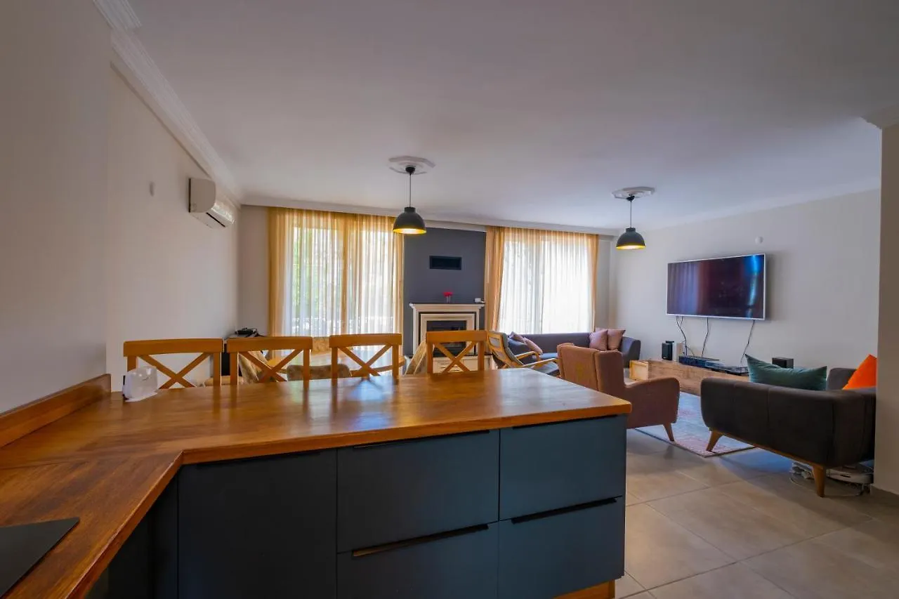 Salazzo Calis Beach Villa Fethiye