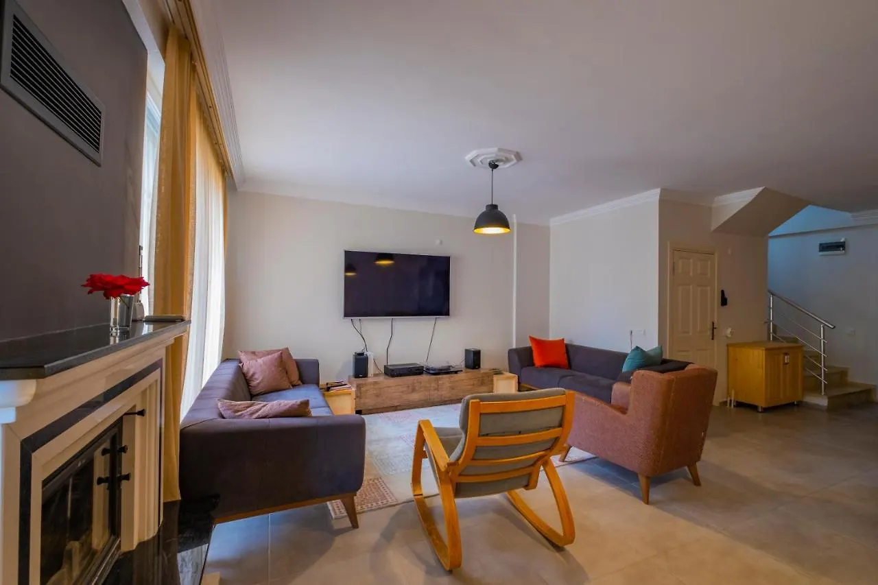 Salazzo Calis Beach Villa Fethiye